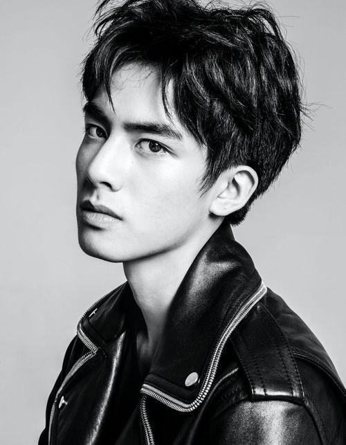 娱乐圈爆料君宋威龙,娱乐圈爆料君的星光之路  第2张